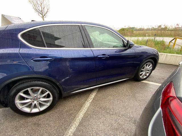 ALFA ROMEO Stelvio 2.2 Turbodiesel 160 CV AT8 RWD Super