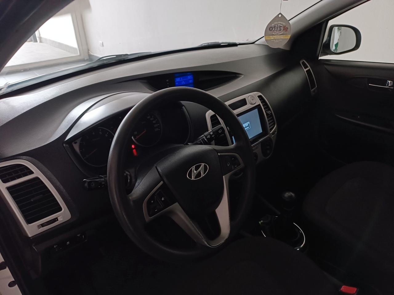 Hyundai i20 1.2 5p. BlueDrive GPL Sound Edition
