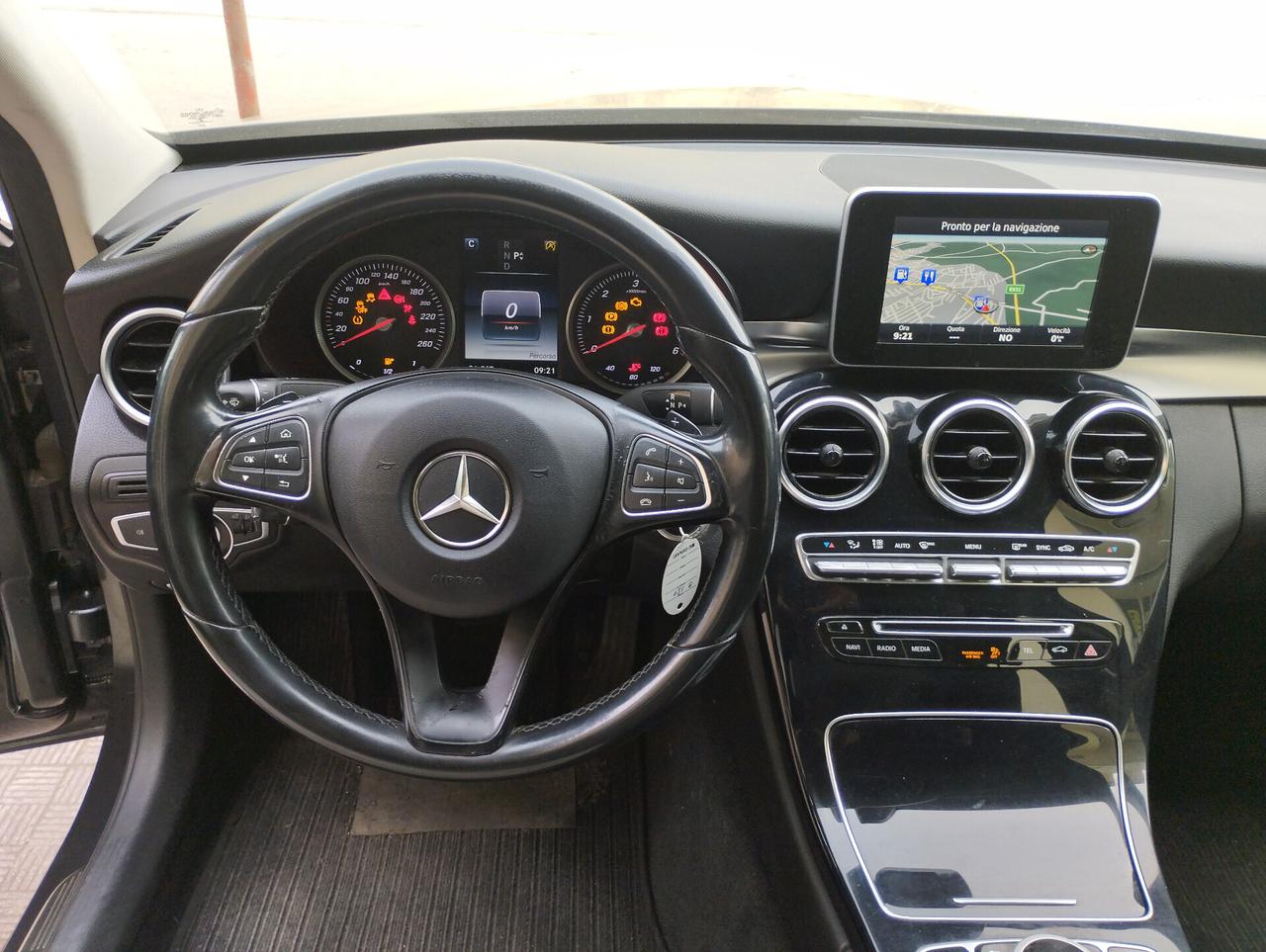 Mercedes-benz C 180 d Auto Exclusive