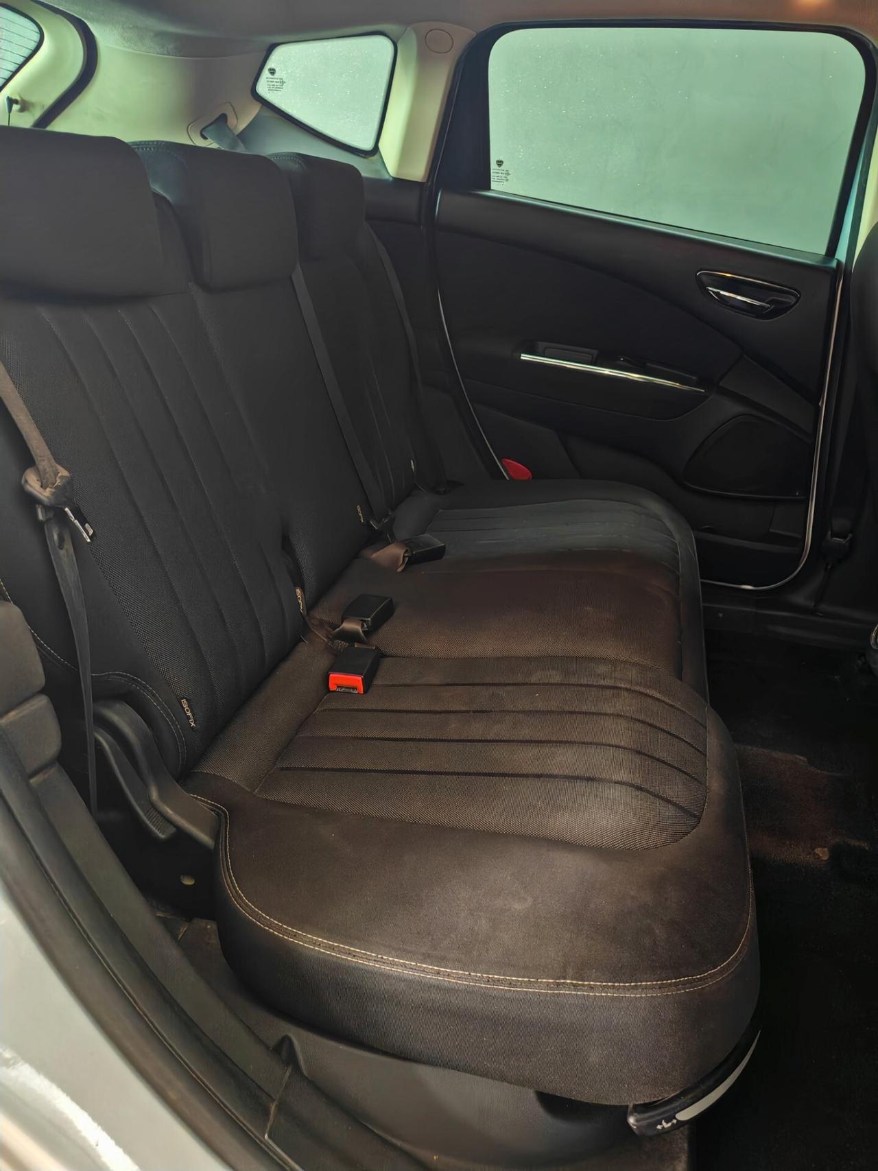 Lancia Delta 1.6 MJT DPF Silver