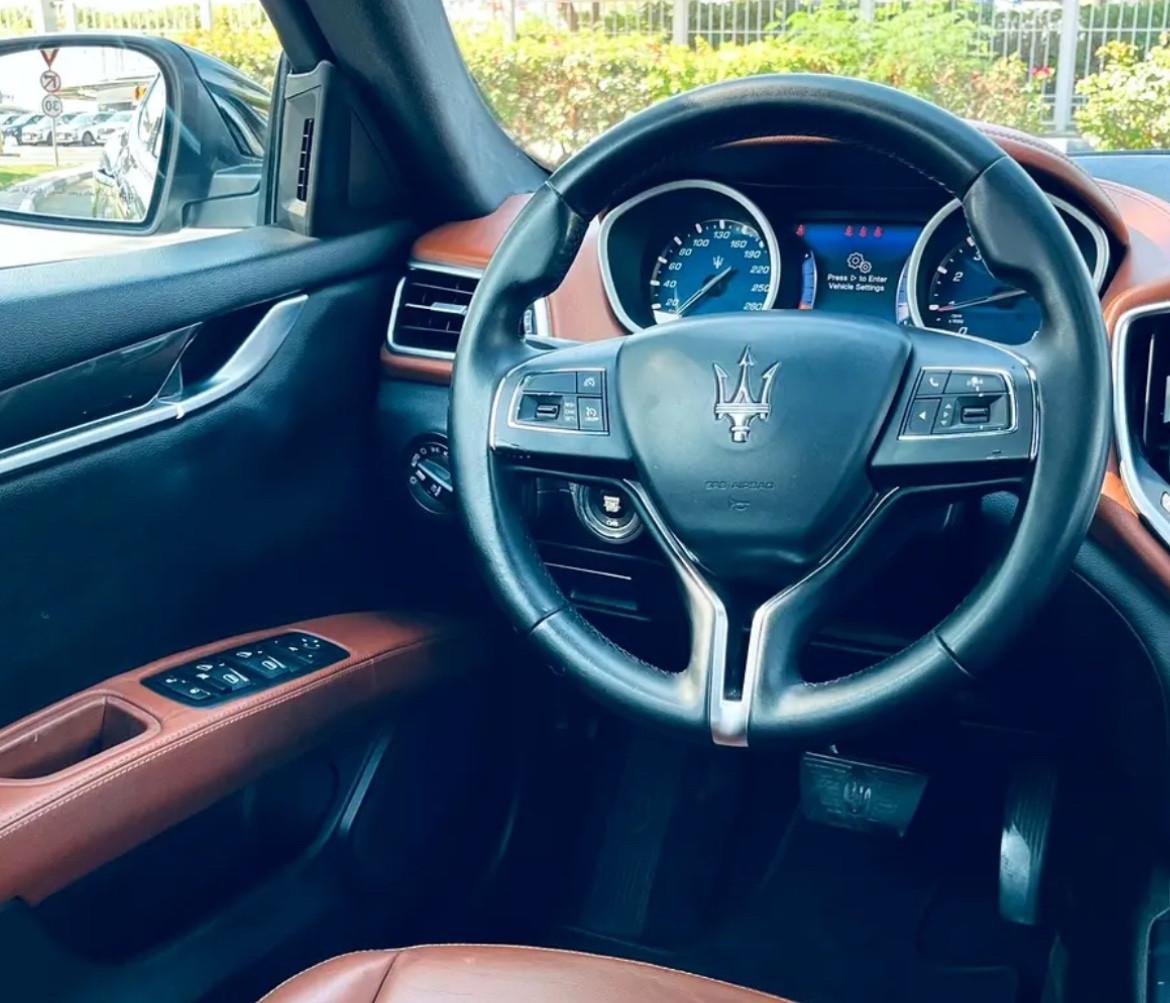 Maserati Ghibli V6 430 CV Q4