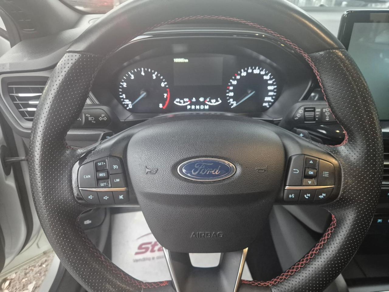 Ford Focus 1.0 EcoBoost Hybrid 155 CV Powershift 5p. ST-Line