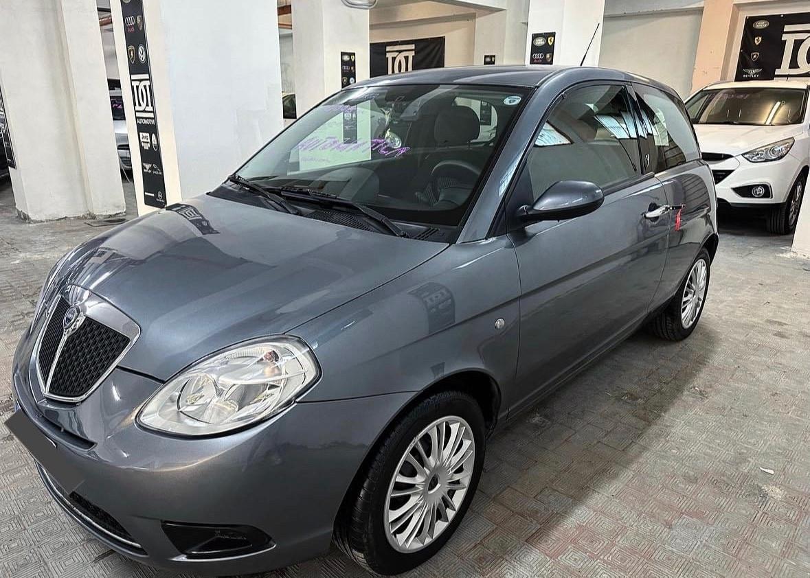 Lancia Ypsilon 1.2 Argento RATE / FINANZIAMENTI / BONUS