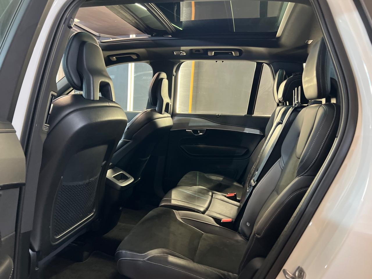 Volvo XC 90 XC90 B5 (d) AWD Geartronic R-design