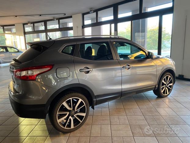 NISSAN Qashqai 1.5 dCi Tekna