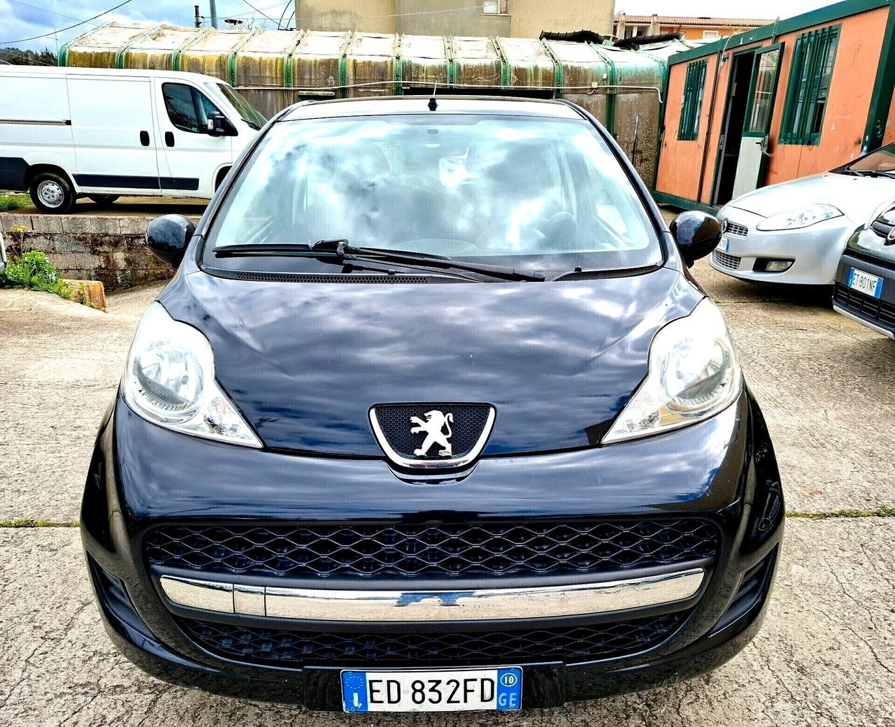 Peugeot 107 1.0 68CV 3p. Sweet Years