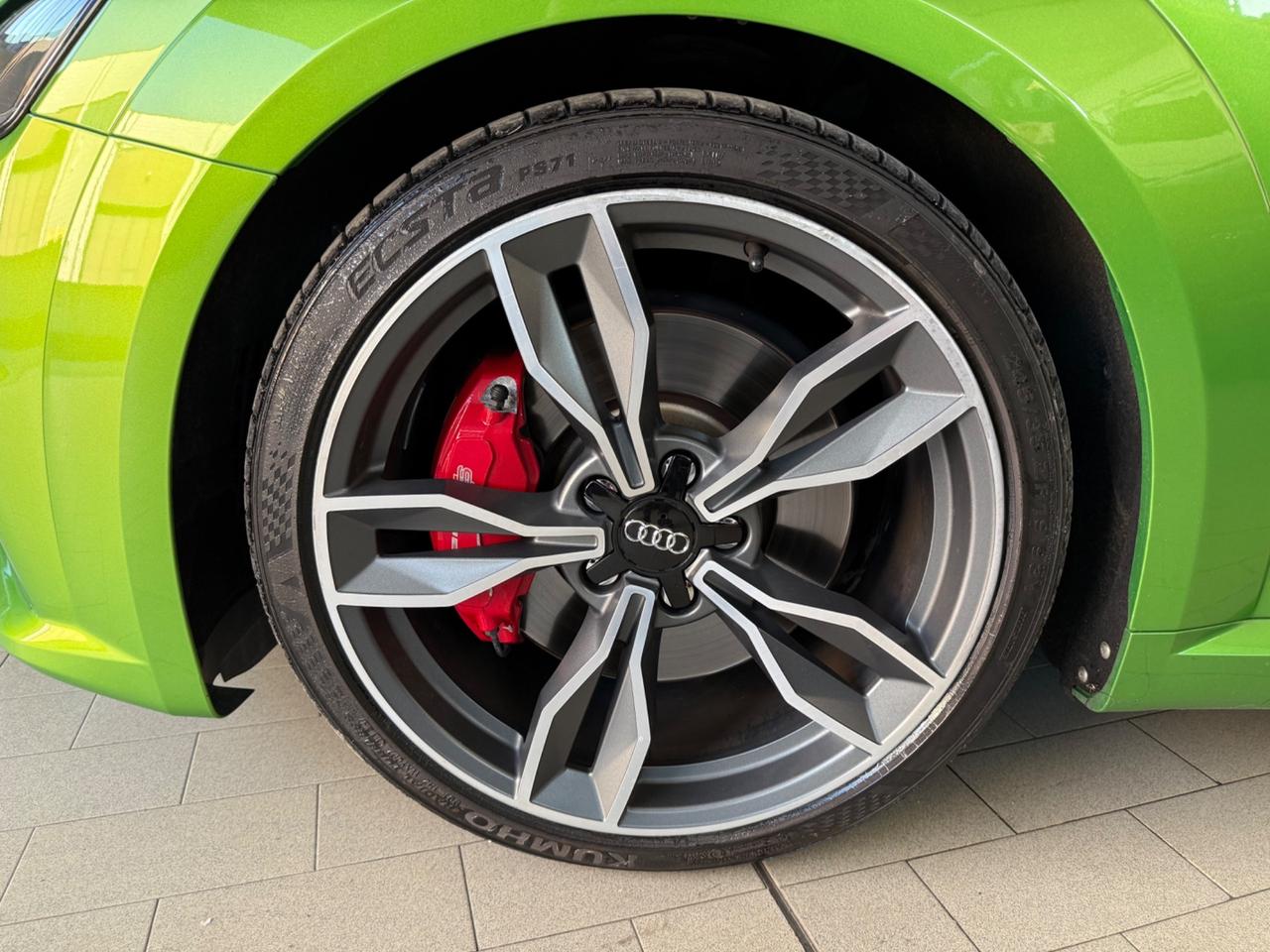 Audi TT TTS Coupé 2.0 TFSI 310 CV quattro S tronic