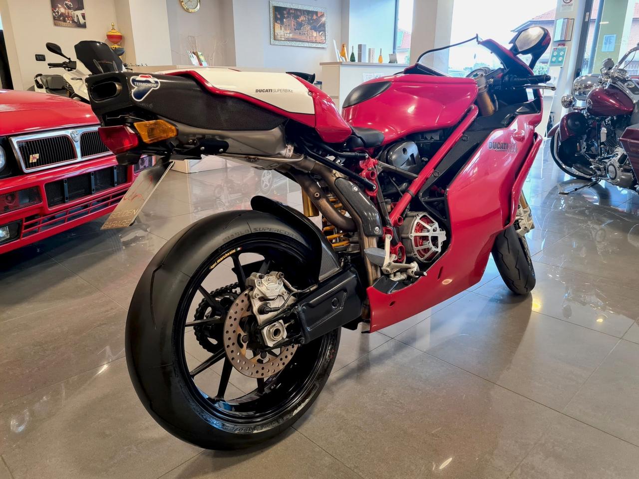 Ducati 999R