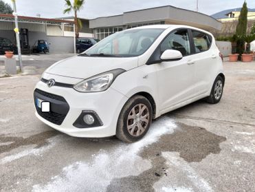 Hyundai i10 1.0 MPI Comfort 2015 "Motore Rotto"