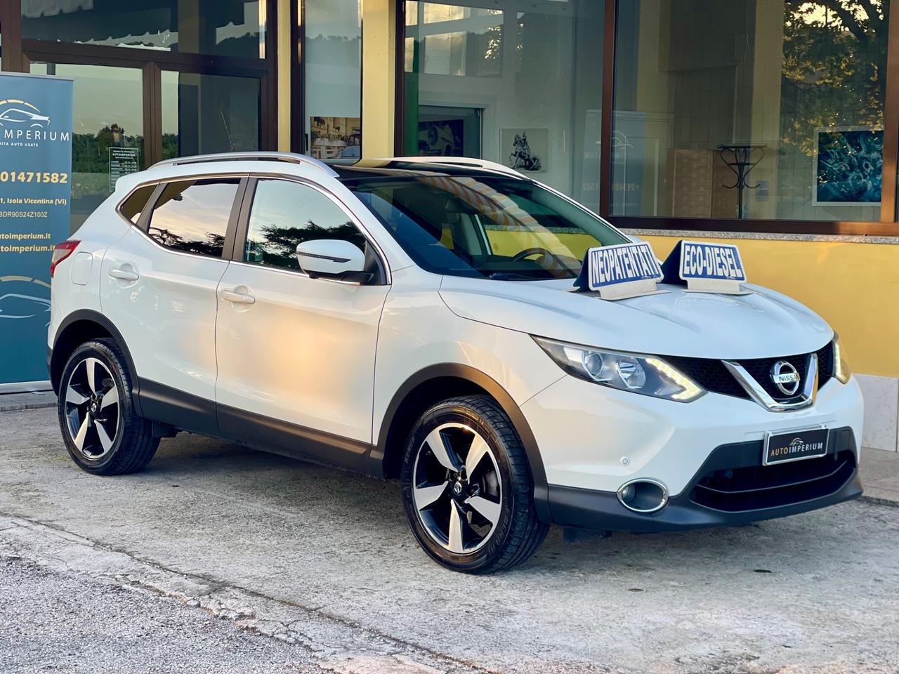 Nissan Qashqai 1.5 dCi 8kw N-Connecta Full op UNIPROP