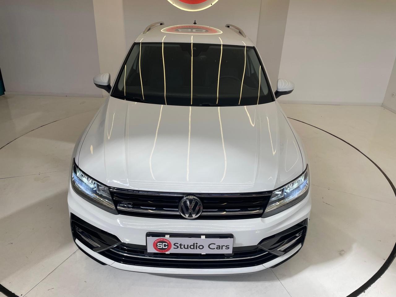Volkswagen Tiguan 1.6 TDI R-LINE 115cv UNIPRO