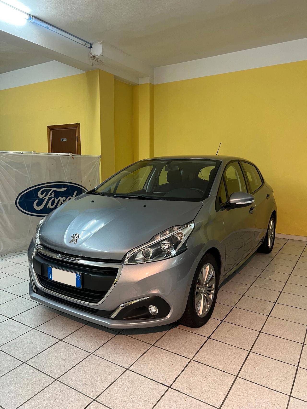 Peugeot 208 BlueHDi 100 S&S 5 porte Allure