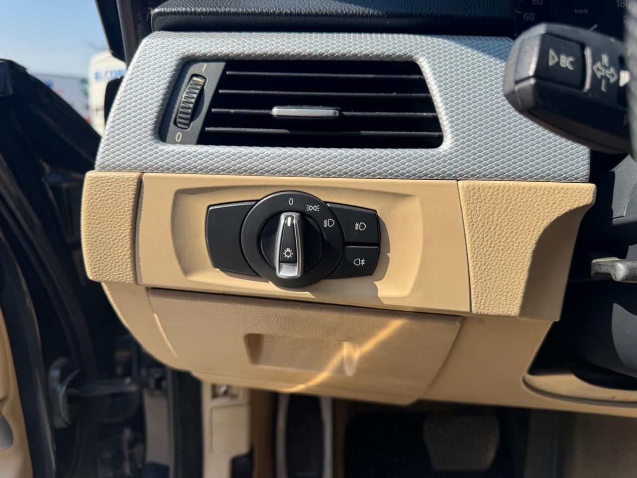 Bmw 320d Touring M-Sport auto tetto navi pelle