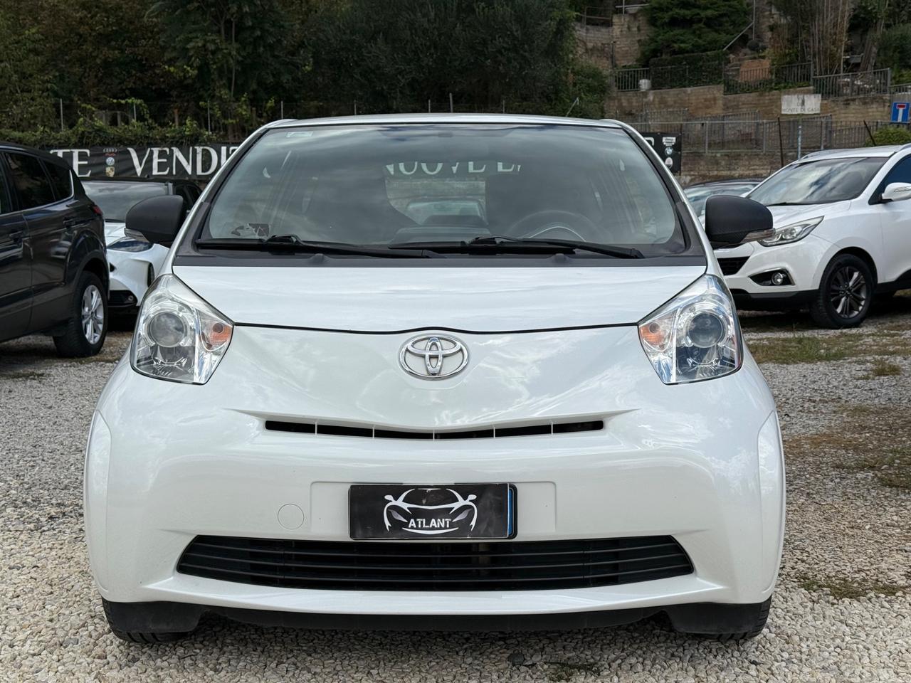 Toyota iQ 1.0 CVT Lounge