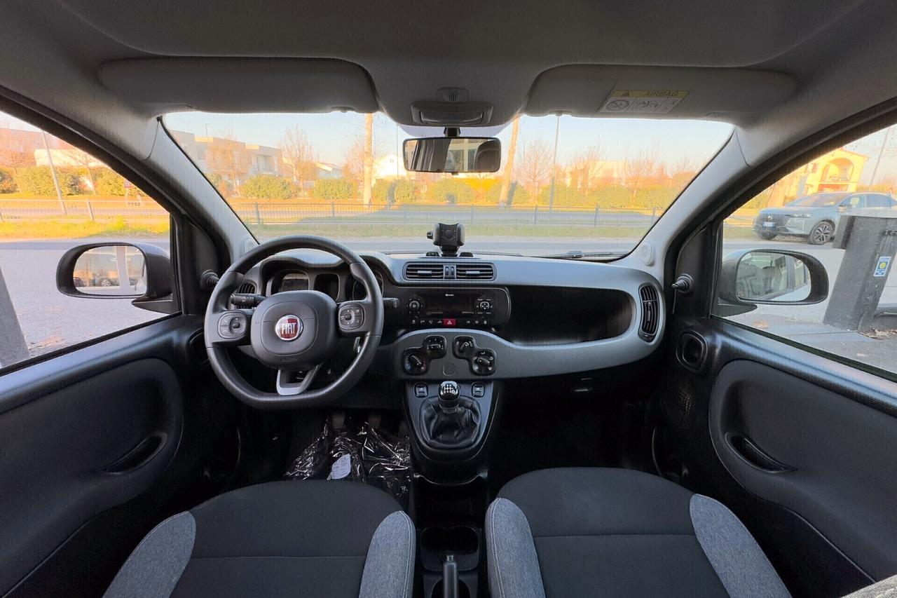 Fiat Panda 1.0 Hybrid e benzina