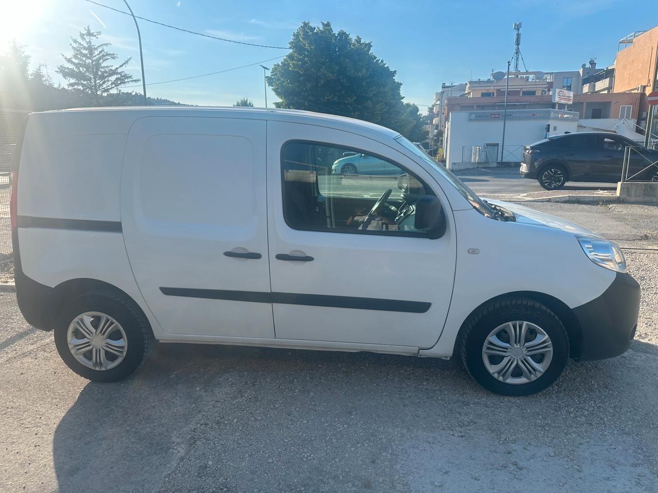 Renault Kangoo 1.5 dCi 90CV EDC 4p. Express Energy Ice