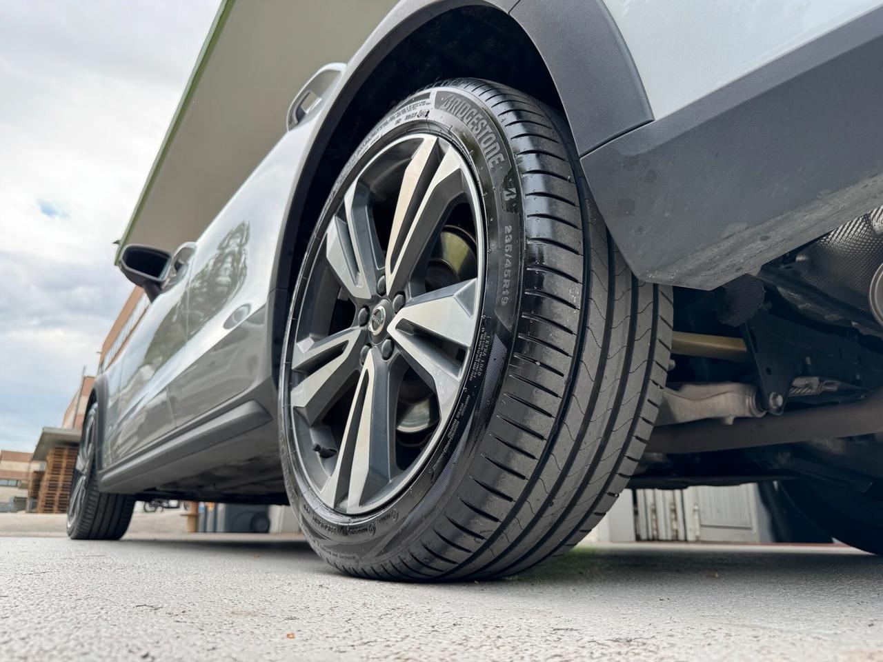 Volvo V60 CC 2.0b4 AWD GEARTRONIC GARANZIA 24 MESI