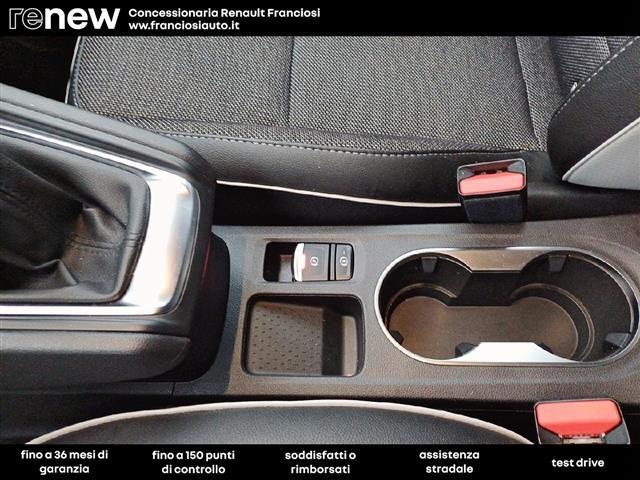 RENAULT Captur 1.0 TCE TECHNO FAST TRACK GPL 100CV