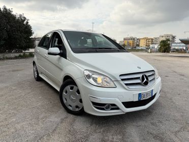 Mercedes-benz B 200 Restayling Premium Full Perfetta