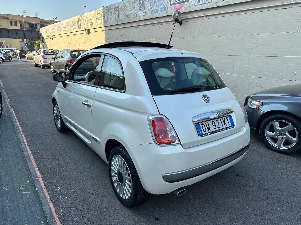 Fiat 500 1.2benz. “TETTO APRIBILE” Km80.000- 2009