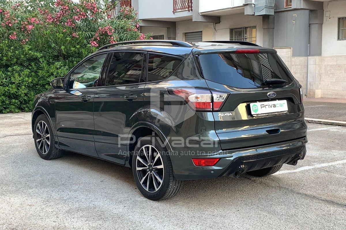 FORD Kuga 2.0 TDCI 150 CV S&S 4WD Powershift ST-Line