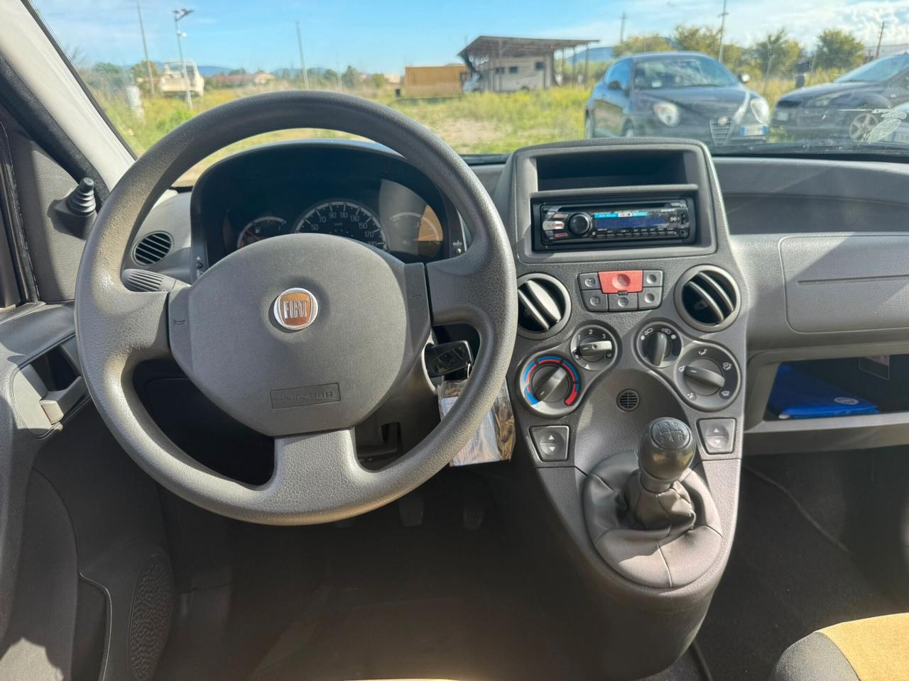 Fiat Panda 1.2 Dynamic SOLAMENTE 78.000 KM