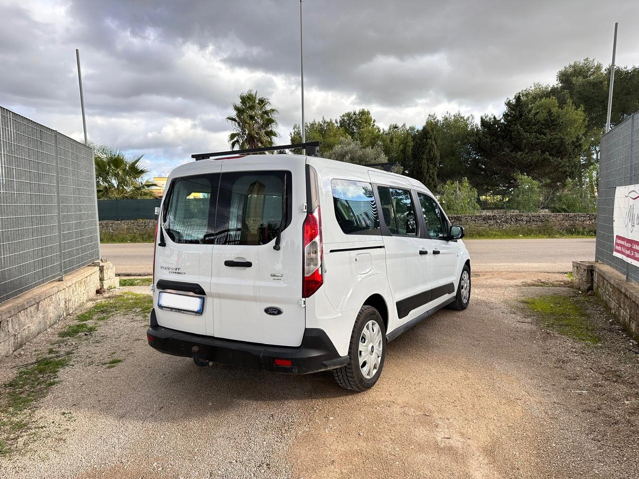 Ford Transit Connect Maxi 1.5 TDCi 5POSTI-2018