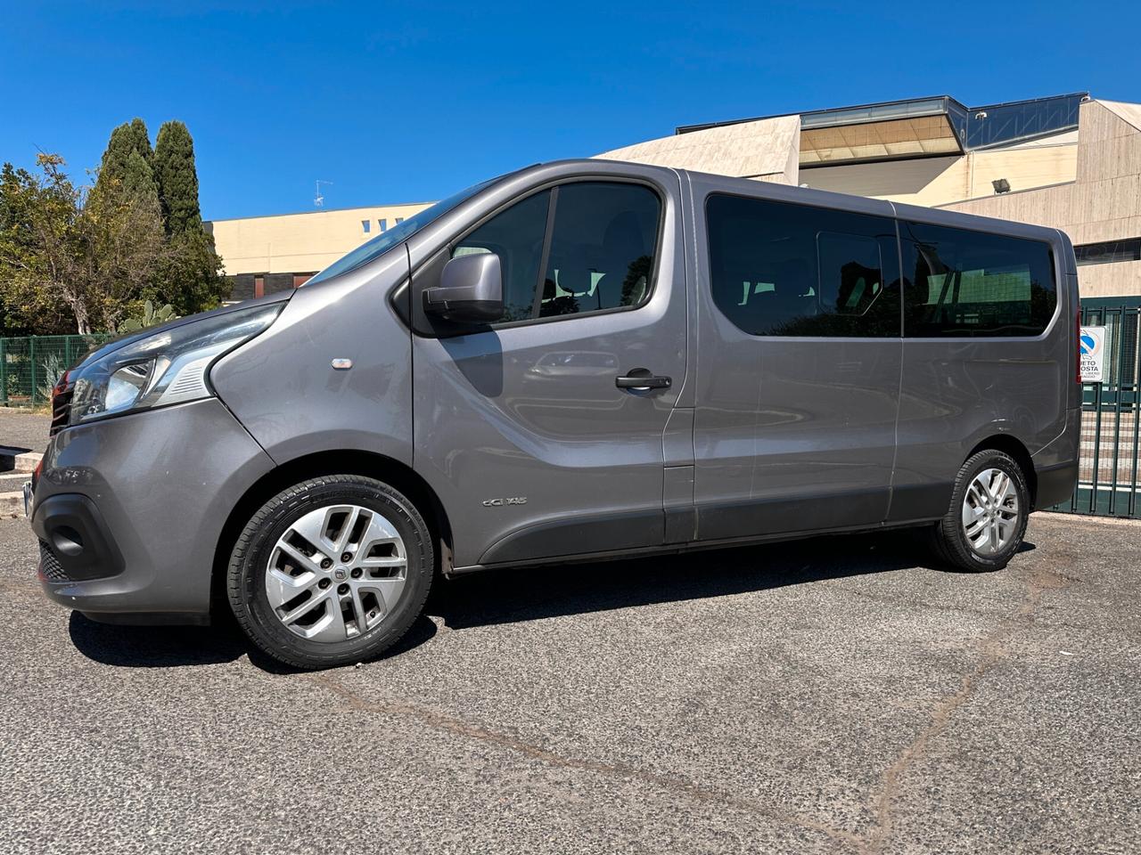 Renault Trafic 1.6 dCi 145CV 9 Posti Extra Long