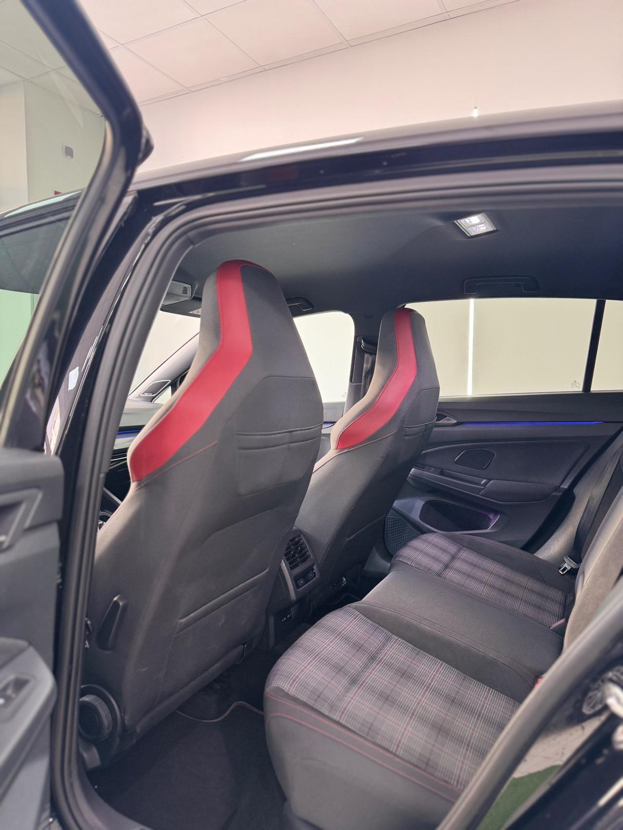 Volkswagen Golf GTI 2.0 TSI DSG Clubsport 45