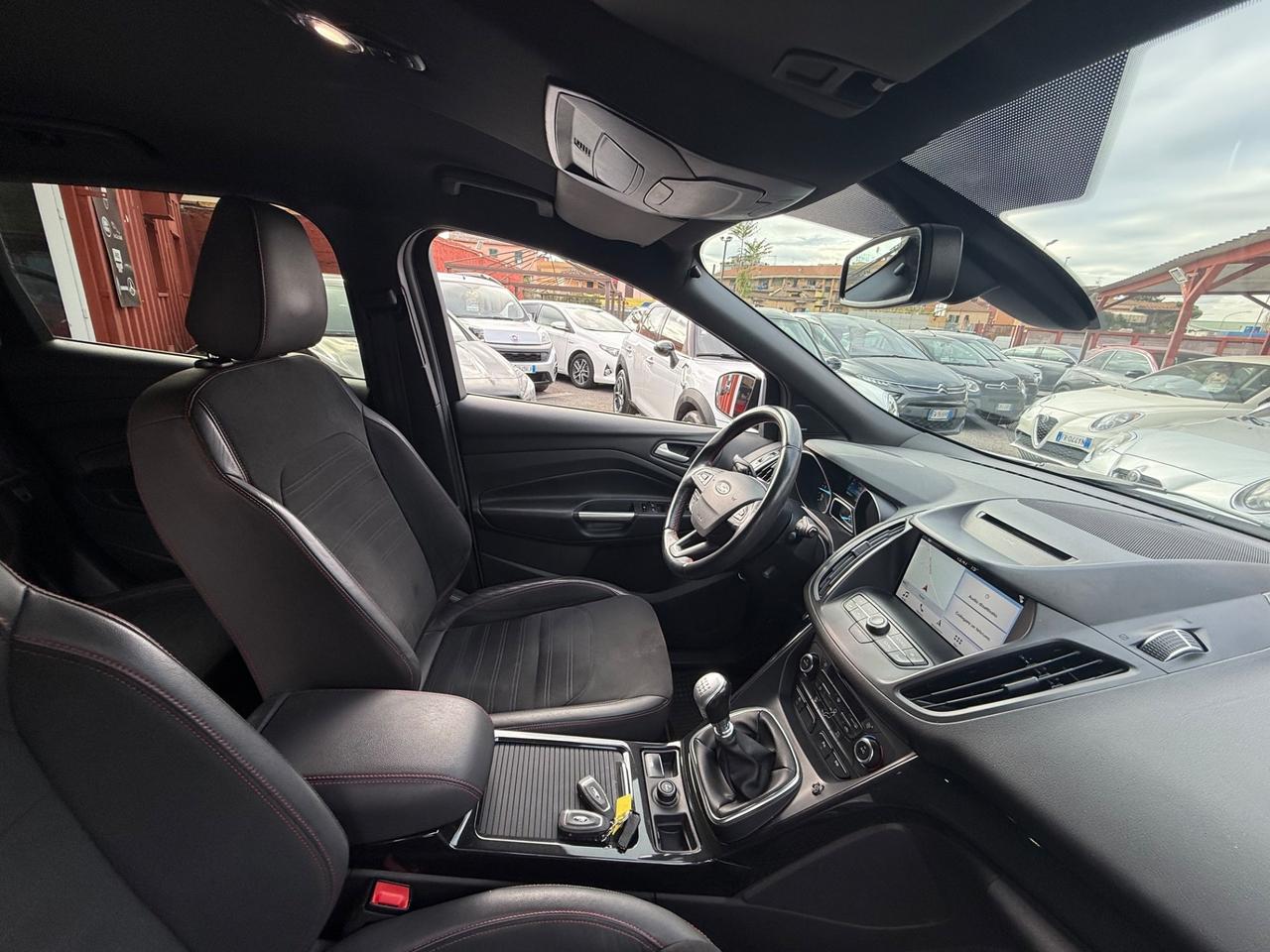 Kuga 2.0 150 CV-4x4-ST-Line-unipro-rate-garanzia