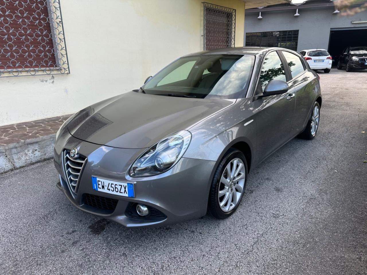 Alfa Romeo Giulietta 1.6 JTDm-2 105 CV Exclusive