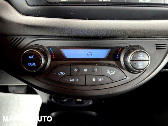 TOYOTA Yaris 1.5 Hybrid 5 porte Cool