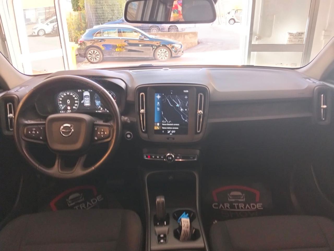 VOLVO XC40 D3 AWD GEARTONIC R-DESIGN