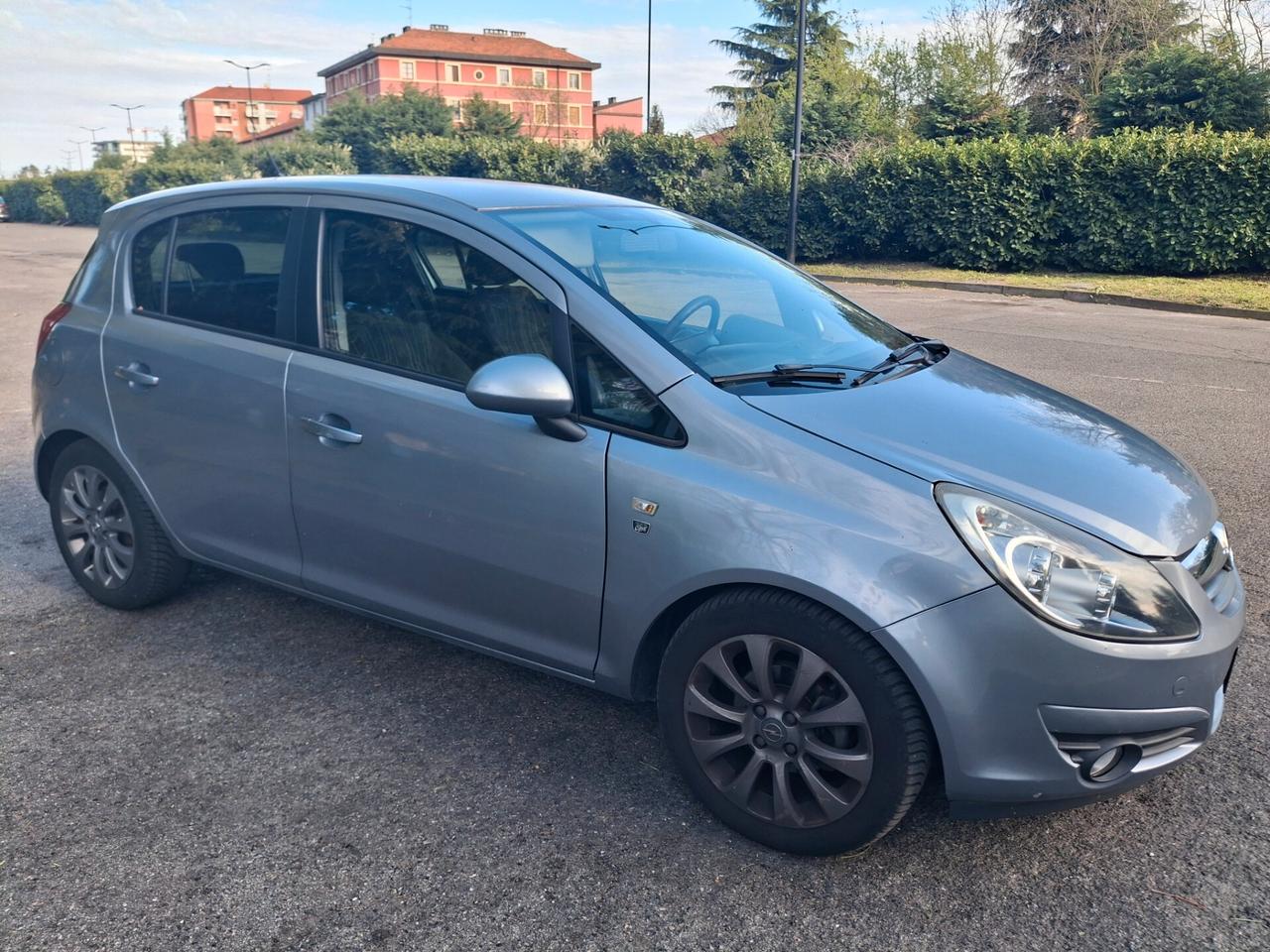Opel Corsa 1.2 80CV 5 porte GPL-TECH Edition