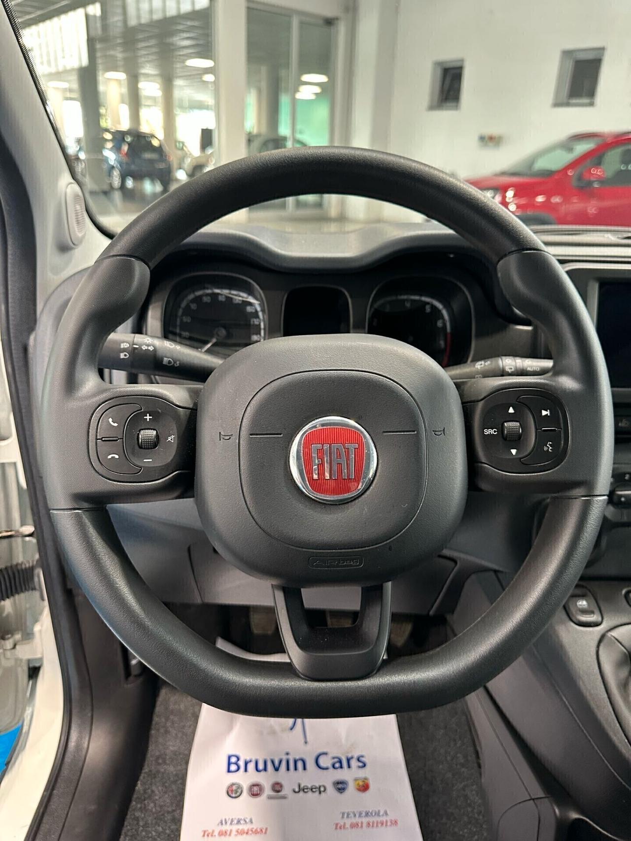 Fiat Panda 1.0 Cross km aziendale 2024 full
