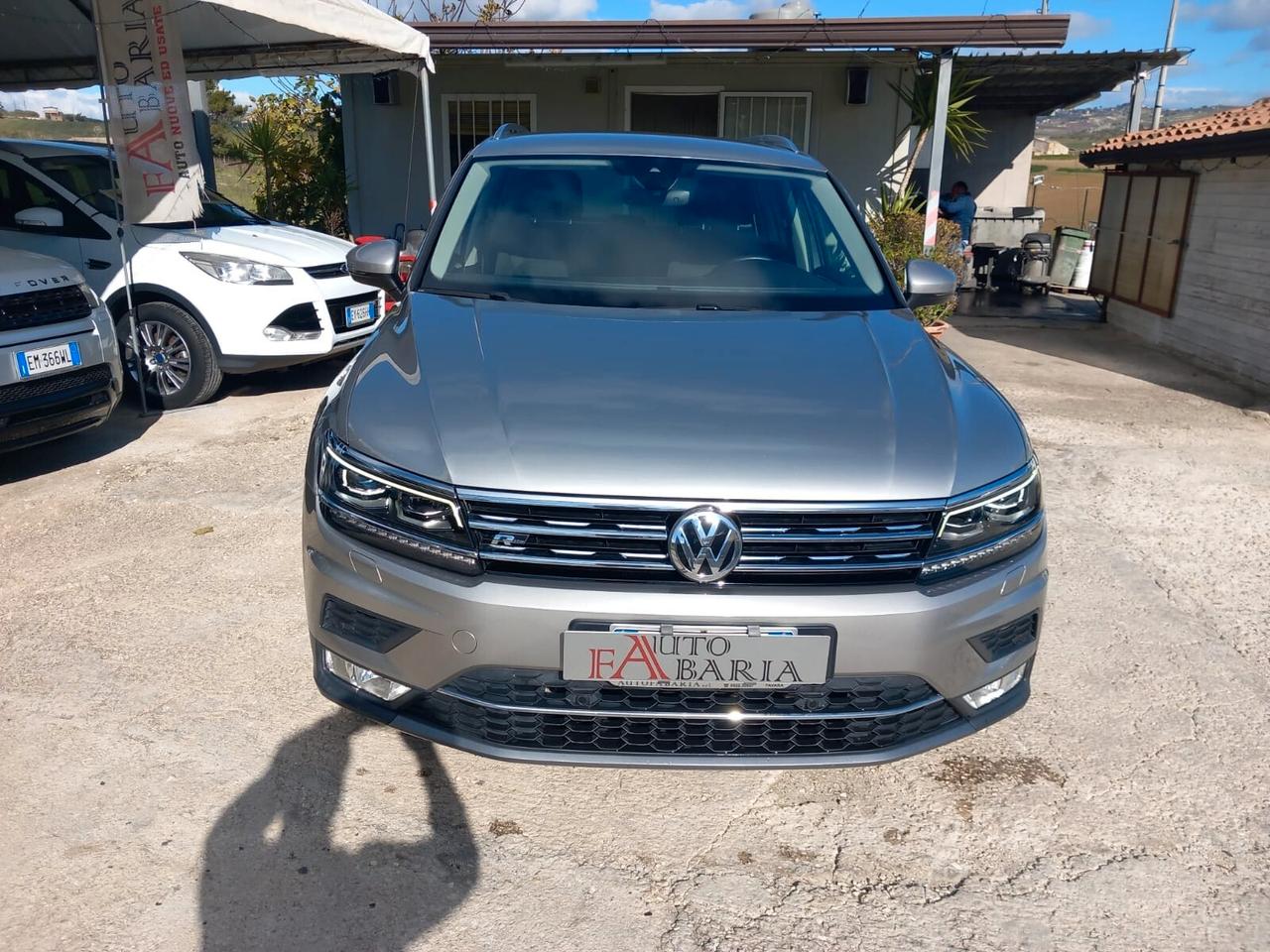 Volkswagen Tiguan 2.0 BiTDI SCR DSG 4MOTION Executive R-Line BMT