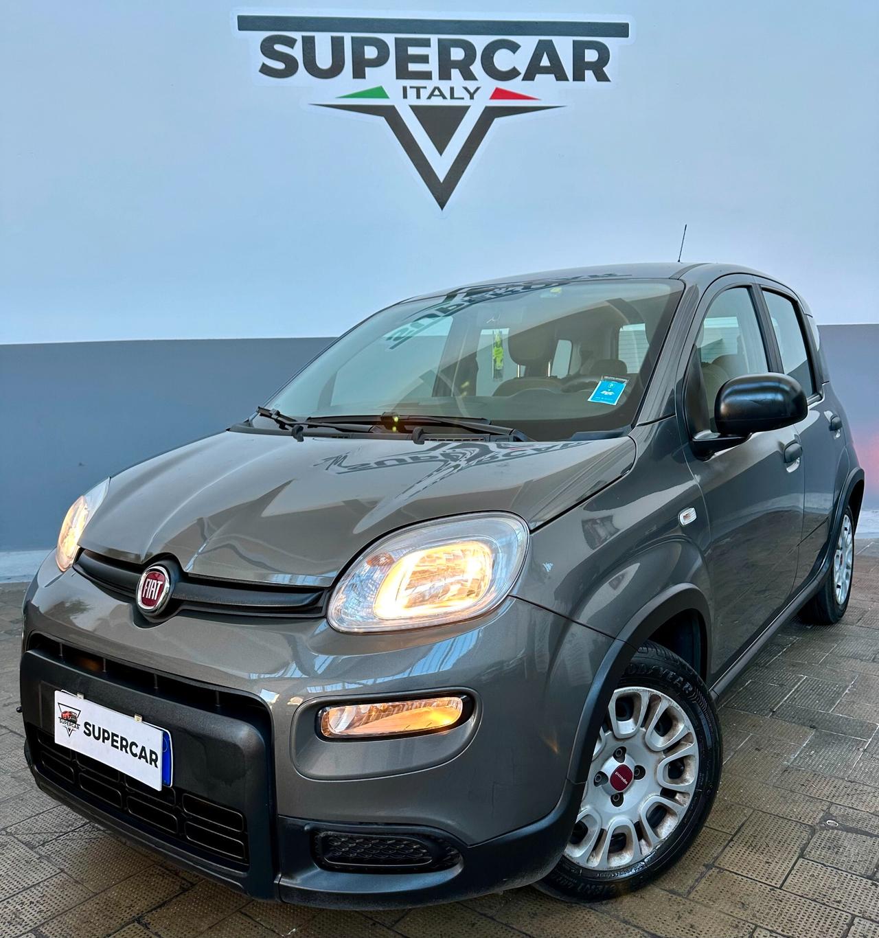 Fiat Panda 1.0 Hybrid/Benz, Pari al nuovo, Uni pro, si neopa