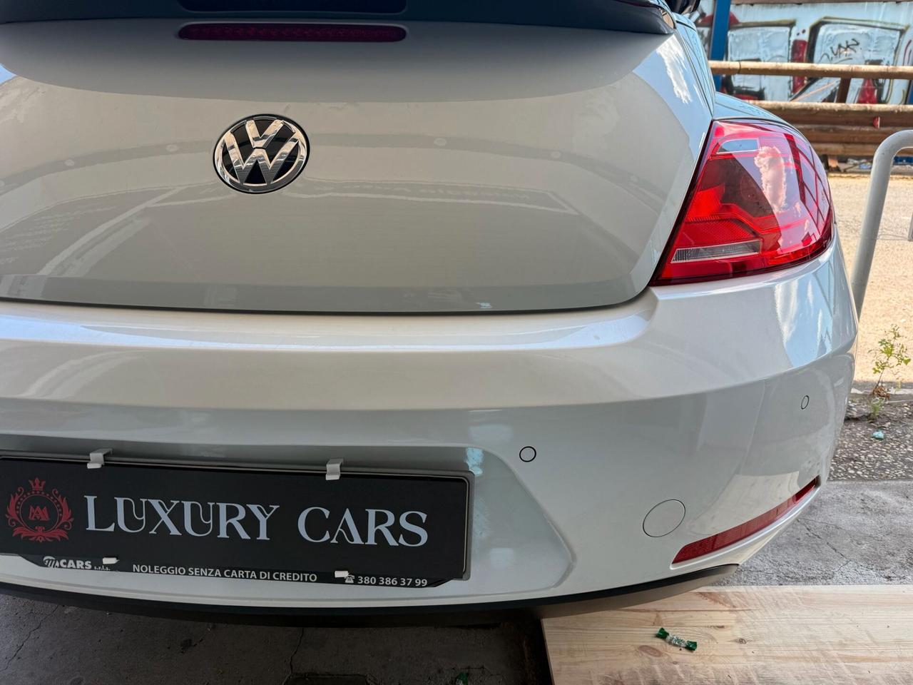 Volkswagen Maggiolino Cabrio 1.6 TDI Design