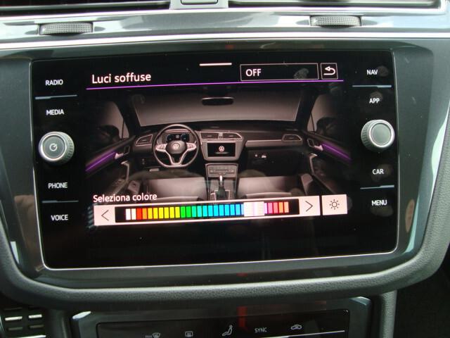 Volkswagen Tiguan 2.0 TDI 150 CV SCR DSG R-Line