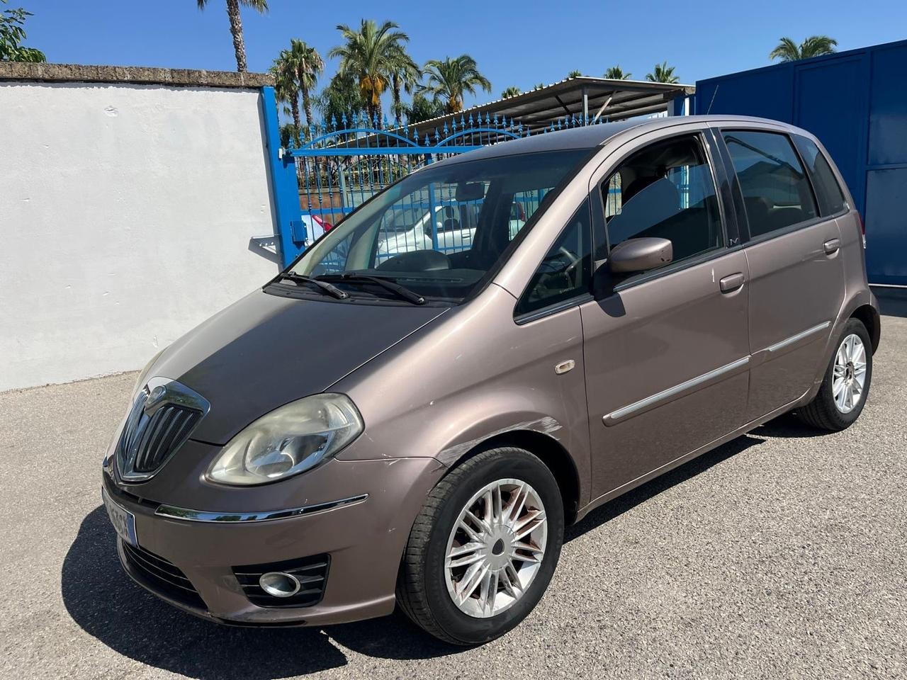 Lancia musa 1.3 mjt/90 cv -full-11/2008
