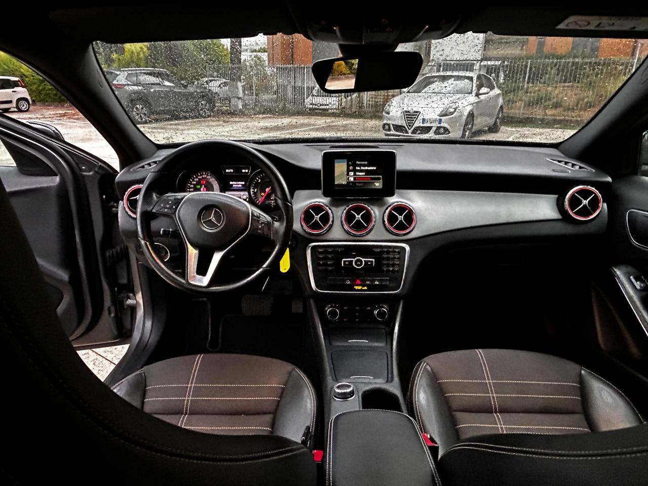 Mercedes-benz GLA 200 CDI Automatic Sport 2014