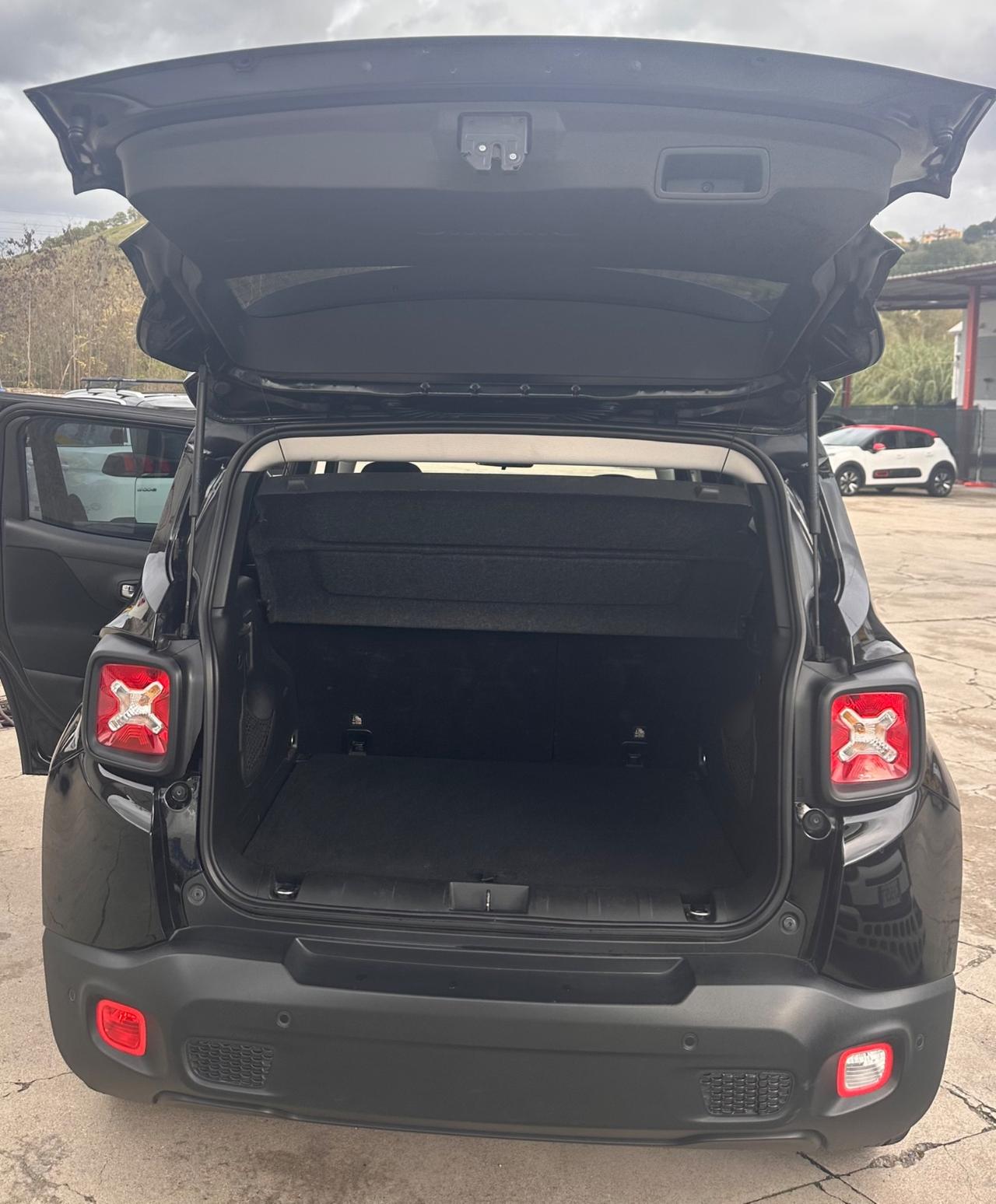 Jeep Renegade 1.6 Mjt 120 CV Longitude BLOCK