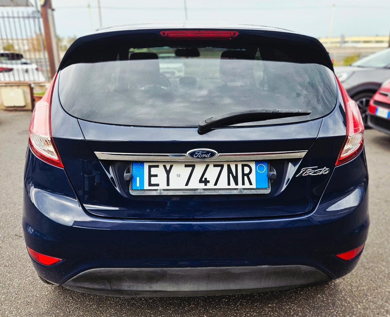 Ford Fiesta 1.5 TDCi 75CV 5 porte Black & White Edition