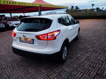 Nissan Qashqai 1.2 DIG-T Tekna