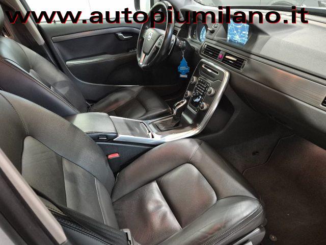 VOLVO XC70 D4 AWD Geartronic Summum