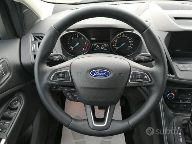 FORD Kuga 2.0 TDCI 120 CV S&S 2WD Powershift Bus