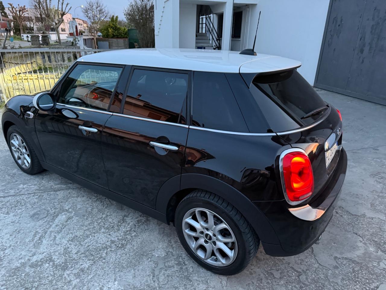 Mini 1.5 Cooper D CERTIFICATA AUTOMATICA 2017