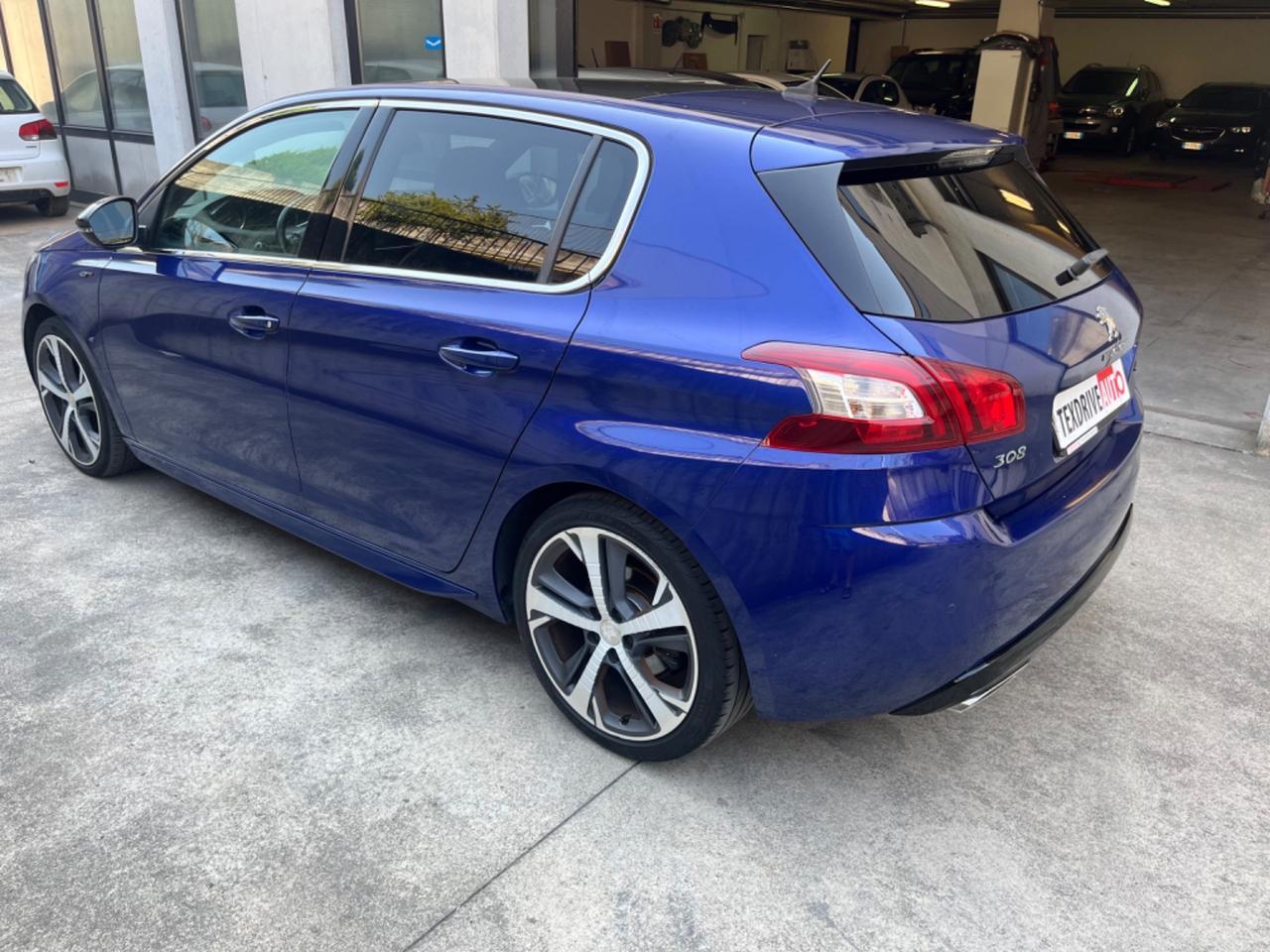 Peugeot 308 BlueHDi 180 S&S EAT6 GT