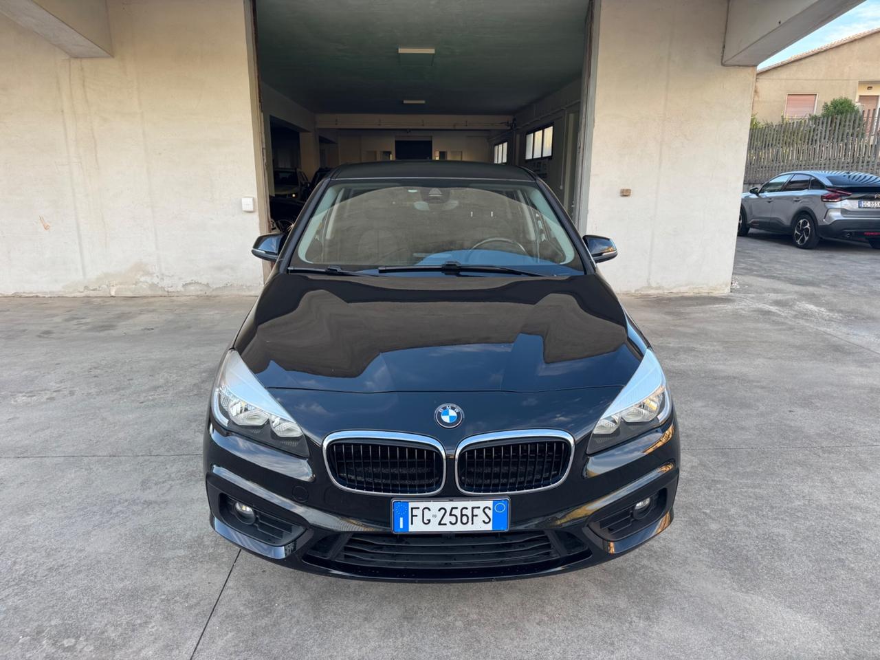 Bmw 2er Active Tourer 218d Advantage