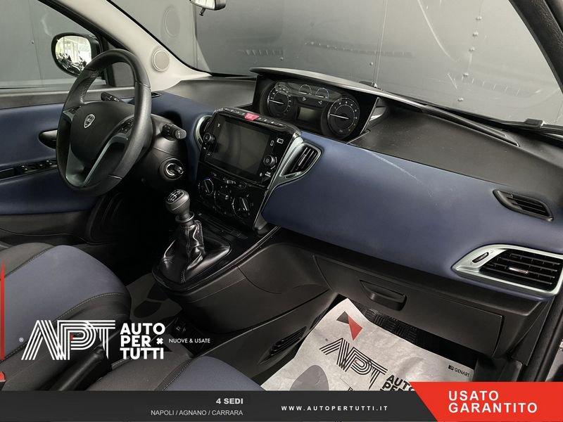 Lancia Ypsilon Ypsilon 1.0 firefly hybrid Platino s&s 70cv